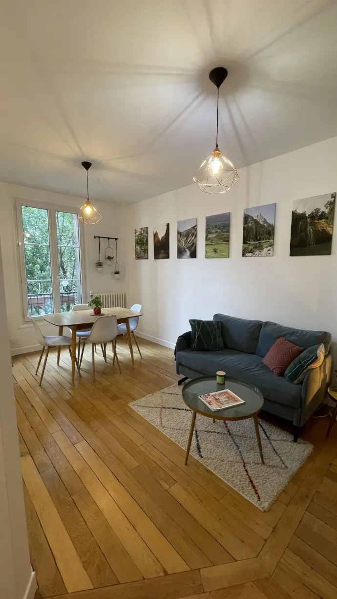 pièce à vivre avec cuisine ouverte